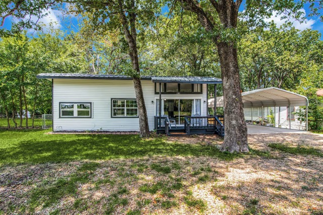 lake house in lake tawakoni