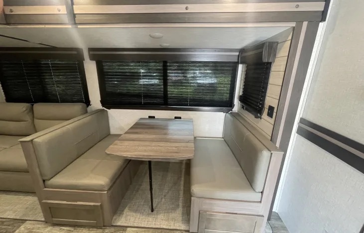 rv rental lake tawakoni dinigroom